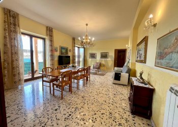 Sala da pranzo - Four-room apartment Via Campo Sportivo
 
10, San Felice a Cancello - photo 3