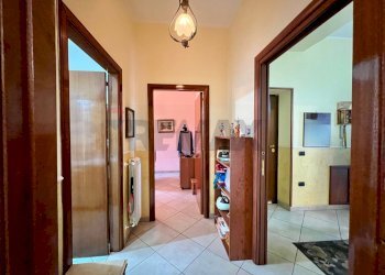 Hall / corridoio - Four-room apartment Via Campo Sportivo
 
10, San Felice a Cancello - photo 14
