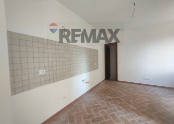 Stanza vuota - Casa semi indipendente VIALE RIMEMBRANZA
 
22, Fagnano Alto - foto 13