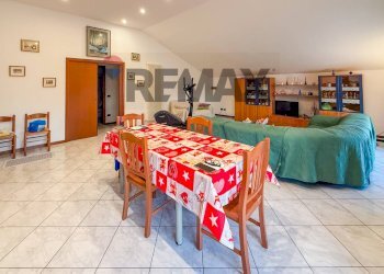 Sala da pranzo - Apartment via menotti
 
4, Dalmine - photo 2