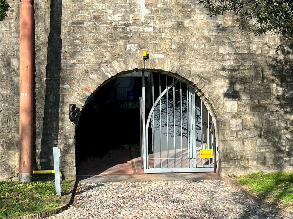 Edificio all\\\'aperto - Box Via San Giacomo
 
6, Bergamo - photo 2