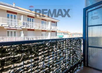 Balcone - Four-room apartment Alfieri
 
8, Orbassano - photo 18