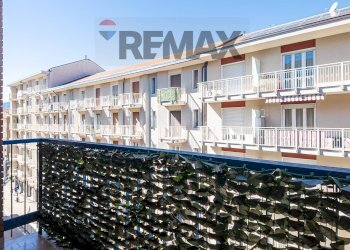 Balcone - Four-room apartment Alfieri
 
8, Orbassano - photo 19