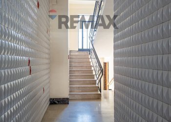 Ricezione / Lobby - Four-room apartment Alfieri
 
8, Orbassano - photo 25