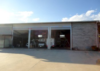 Edificio all\'aperto - Commercial Premises Via Tetti Scaglia
 
10, Piossasco - photo 13
