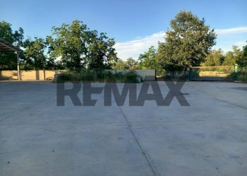 Terrazza - Commercial Premises Via Tetti Scaglia
10, Piossasco - photo 4