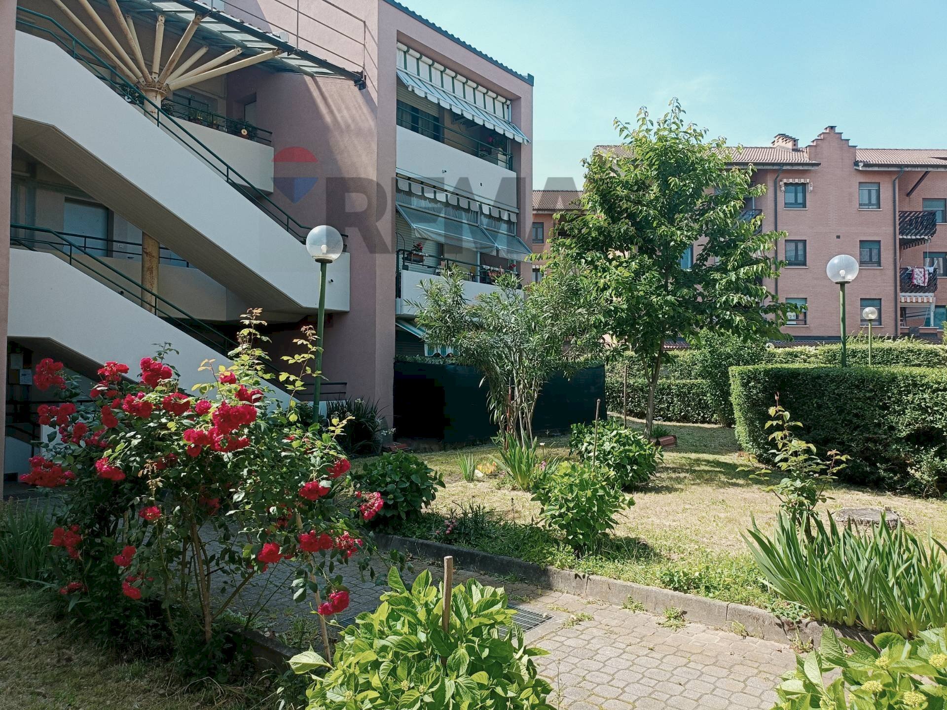 Edificio all\'aperto - Three-room apartment Via Sabotino
 
12, Rivalta di Torino - photo 1