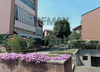 Edificio all\'aperto - Trilocale Via Sabotino
 
12, Rivalta di Torino - foto 34