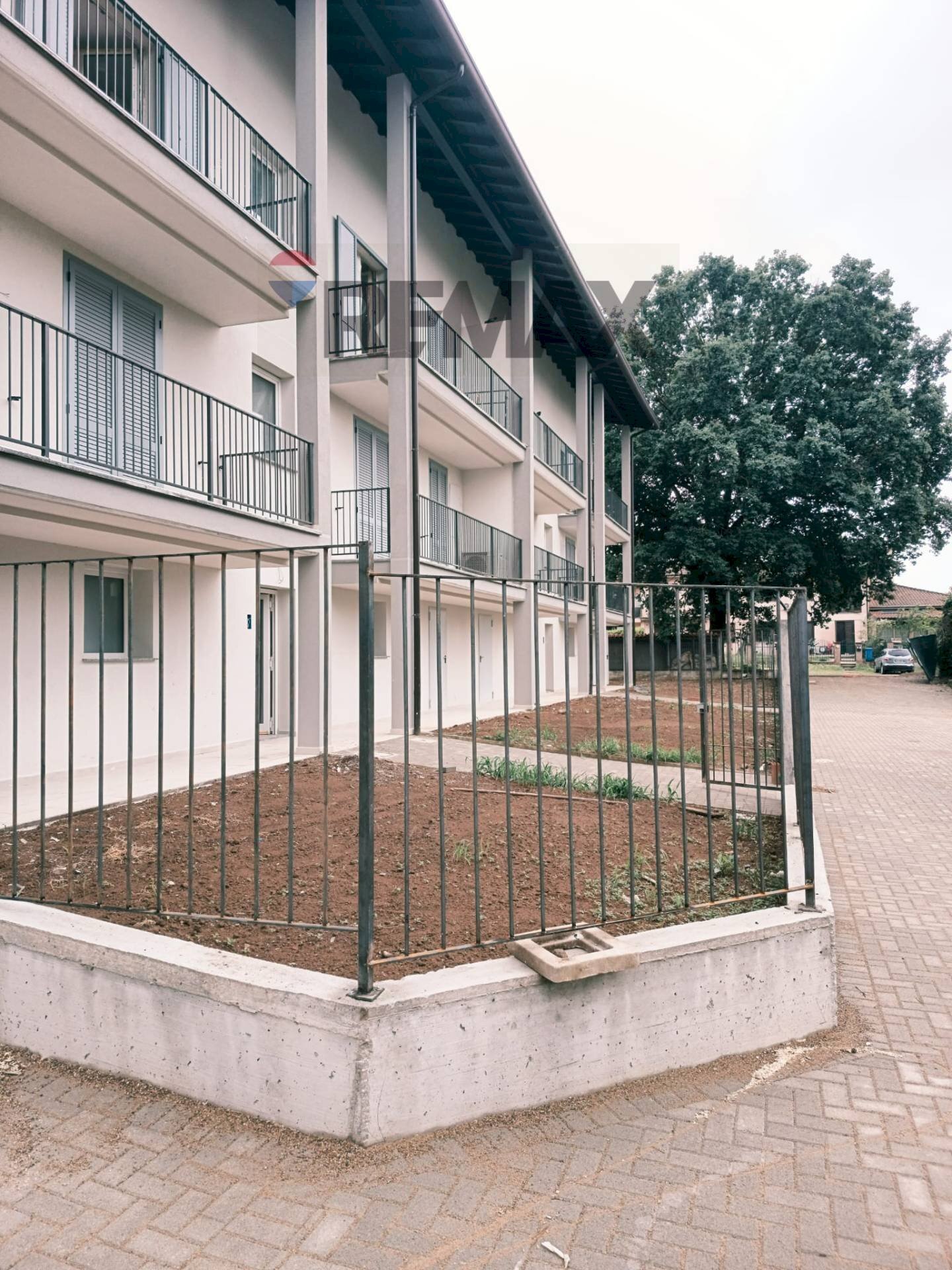 Edificio all\'aperto - Three-room apartment via delle grazie
 
33, Albuzzano - photo 1