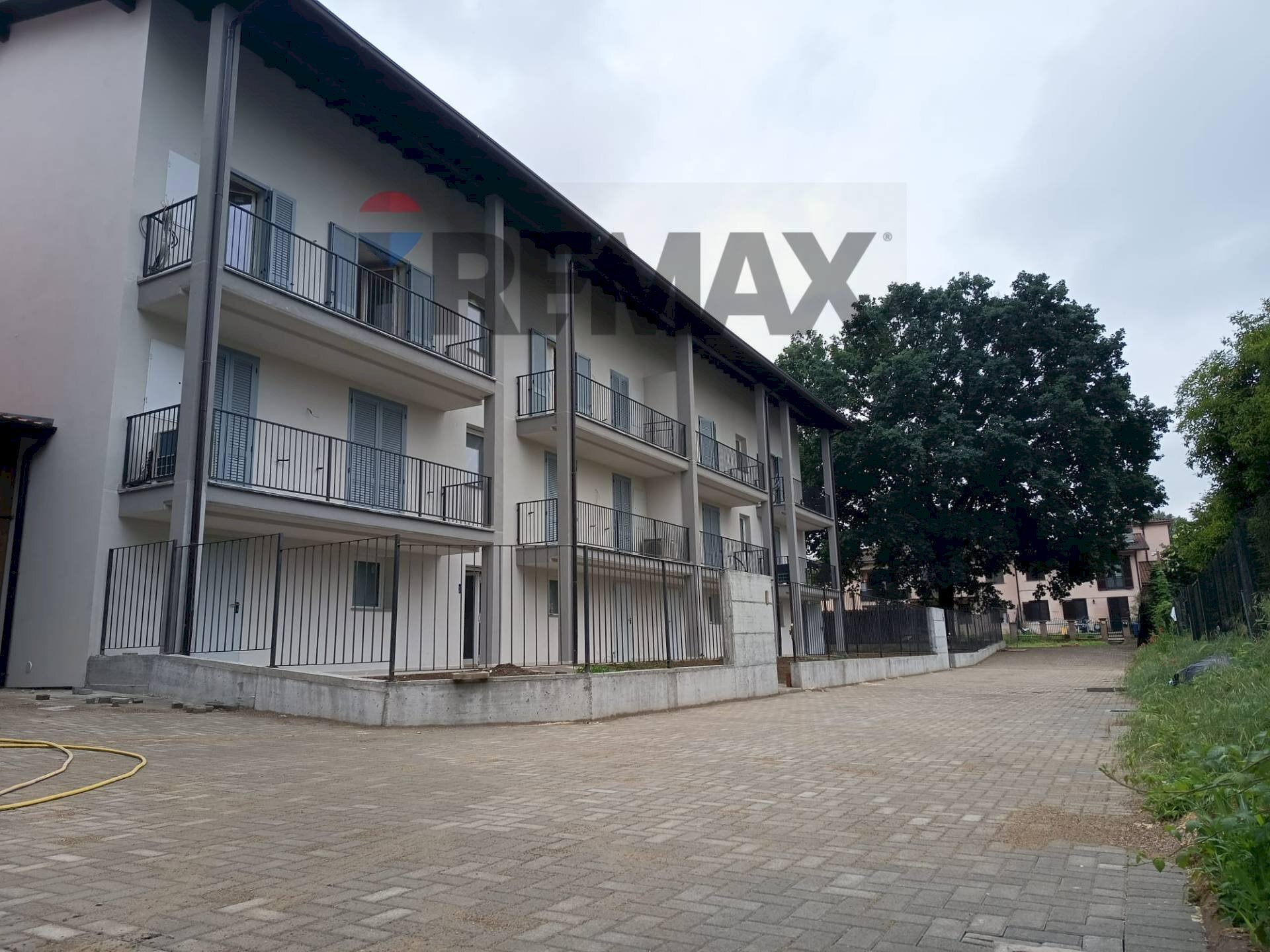 Edificio all\'aperto - Three-room apartment via delle grazie
 
33, Albuzzano - photo 3