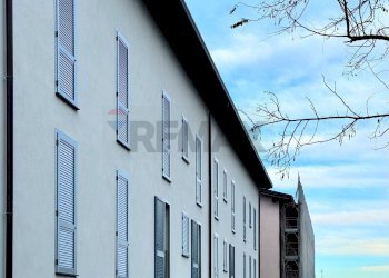 Edificio all\'aperto - Three-room apartment via delle grazie
 
33, Albuzzano - photo 23
