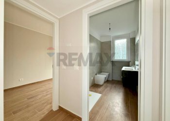 Bagno - Three-room apartment via delle grazie
 
33, Albuzzano - photo 29