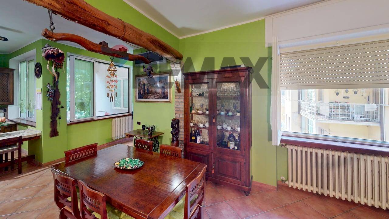 Sala da pranzo - Quadrilocale Via Ferrini
 
3, Pavia - foto 1
