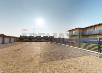 Terrazza - Three-room apartment VIA BARSANTI
 
43B, Cava Manara - photo 4