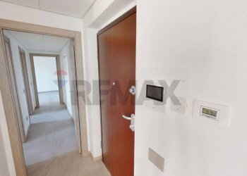 Hall / corridoio - Three-room apartment VIA BARSANTI
 
43B, Cava Manara - photo 12