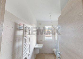 Bagno - Three-room apartment VIA BARSANTI
 
43B, Cava Manara - photo 18