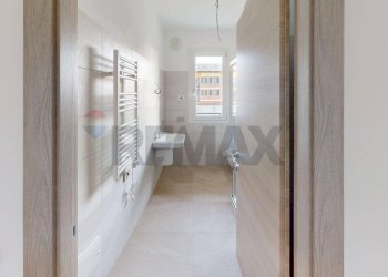 Bagno - Three-room apartment VIA BARSANTI
 
43B, Cava Manara - photo 24