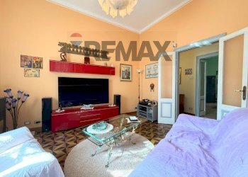 Soggiorno - Semi-detached house via Brichetti
 
22, Pavia - photo 5