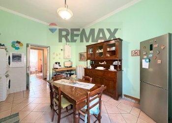 Sala da pranzo - Semi-detached house via Brichetti
 
22, Pavia - photo 7