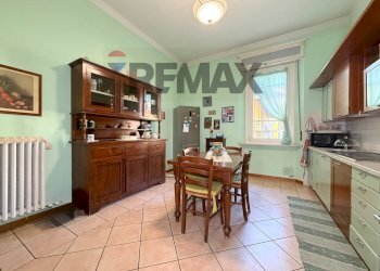 Sala da pranzo - Semi-detached house via Brichetti
 
22, Pavia - photo 10