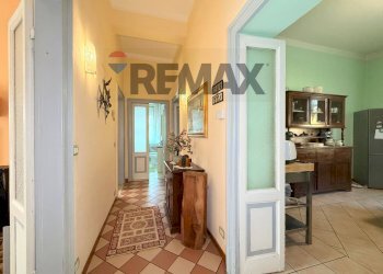Hall / corridoio - Semi-detached house via Brichetti
 
22, Pavia - photo 11