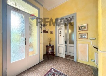 Hall / corridoio - Semi-detached house via Brichetti
 
22, Pavia - photo 26