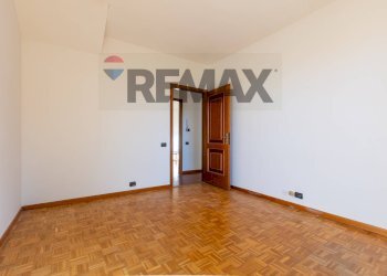 Stanza vuota - Attico Via Piave
 
23, Salsomaggiore Terme - foto 46