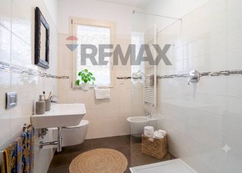 Bagno - Villa Alessandro Laurinsich
 
17, Parma - photo 12