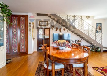 Sala da pranzo - Villa Alessandro Laurinsich
 
17, Parma - photo 25