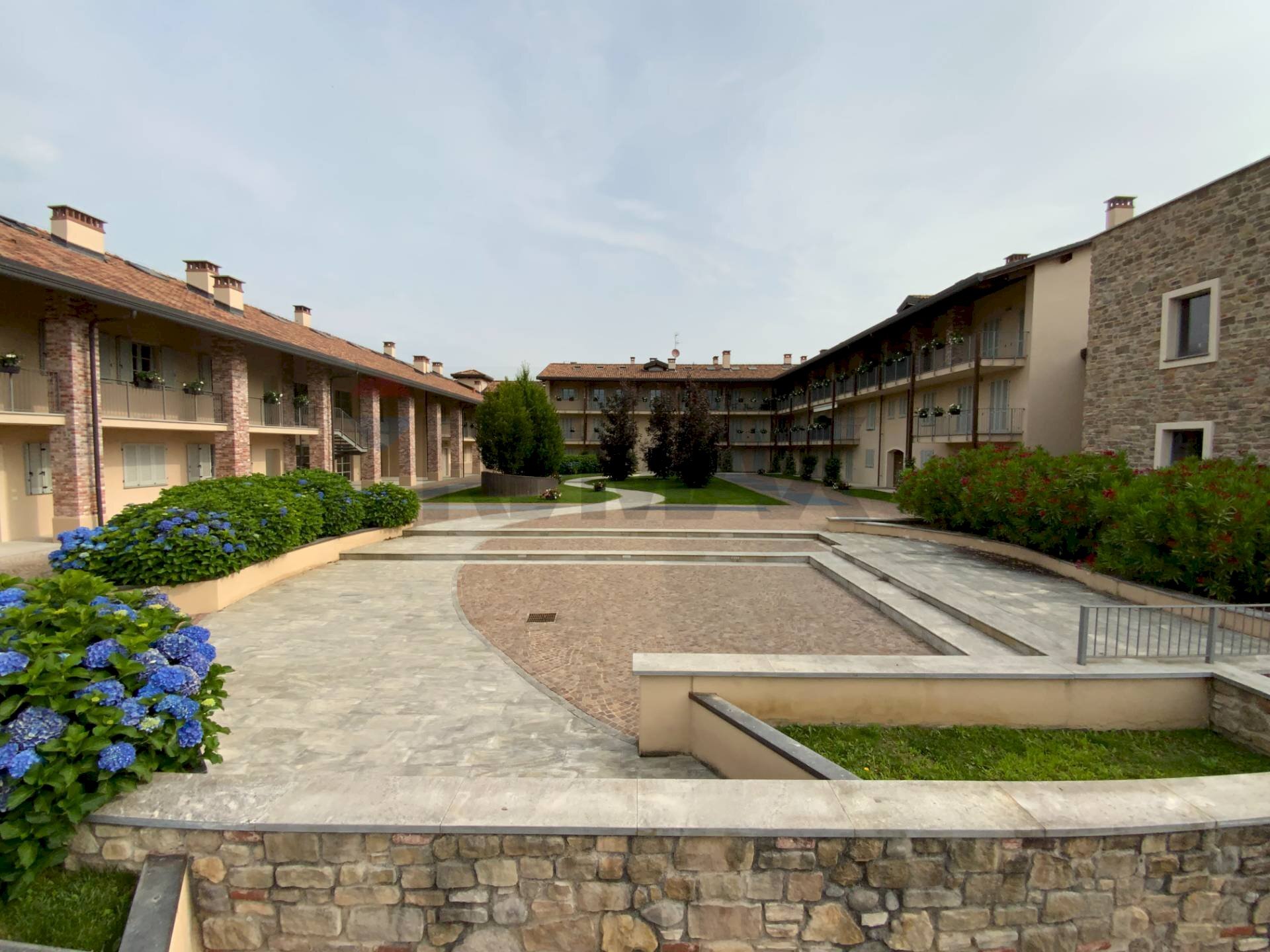 Piazzetta casa Bonora - Four-room apartment Via Sant'Isidoro
 
1, Bogogno - photo 1