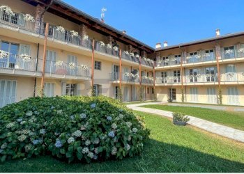 Piazzetta Casa Bonora - Trilocale Via Sant'Isidoro
 
1, Bogogno - foto 1