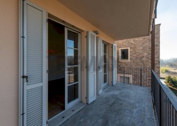 Balcone - Bilocale Via Sant'Isidoro
 
1, Bogogno - foto 16