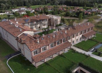 Edificio all\'aperto - Bilocale Via Sant'Isidoro
 
1, Bogogno - foto 19