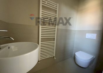 Bagno - Two-room apartment Via Sant'Isidoro
 
1, Bogogno - photo 14