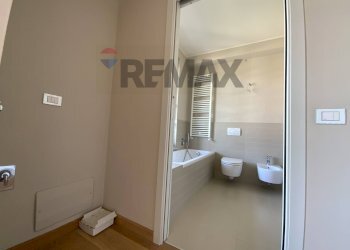 Bagno - Two-room apartment Via Sant'Isidoro
 
1, Bogogno - photo 23