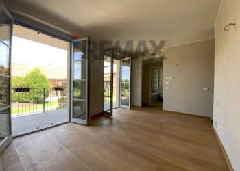 Stanza vuota - Two-room apartment Via Sant'Isidoro
 
1, Bogogno - photo 27