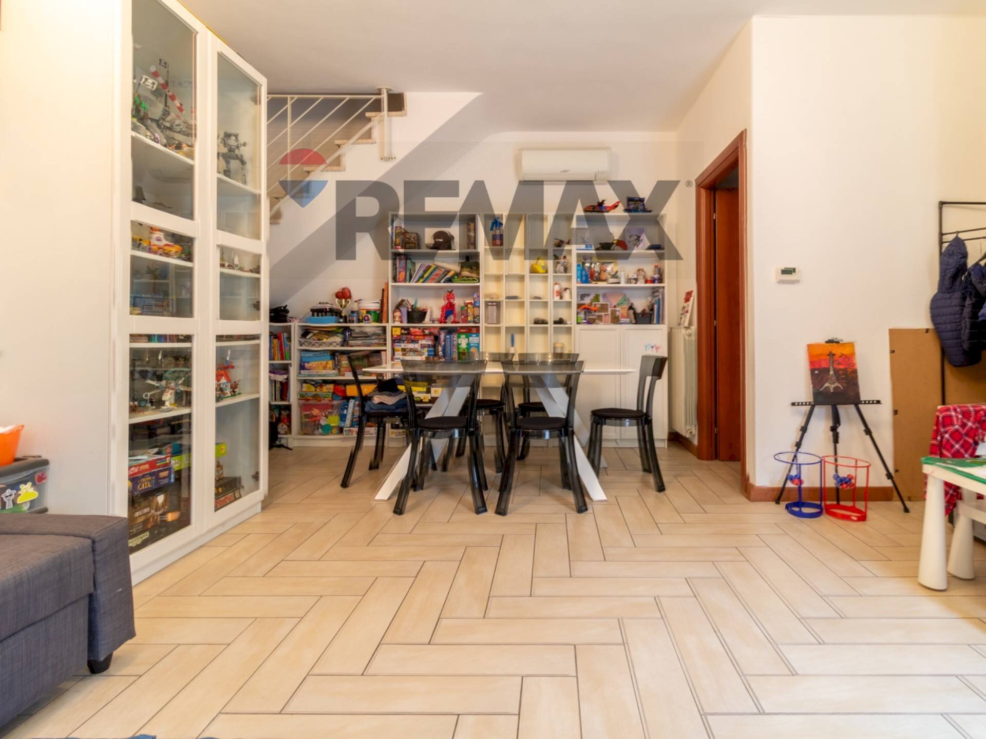 Sala da pranzo - Trilocale Via Achille GIammarioli
 
24, Frascati - foto 3