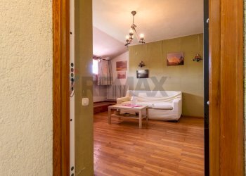 Soggiorno - Villa Via del Capriolo
 
3, Tagliacozzo - foto 12