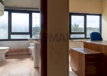 Bagno - Ufficio via Delle Reccoce
 
s.n.c., Carsoli - foto 7