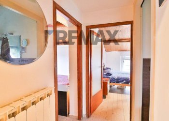Hall / corridoio - Two-room apartment Via Cristoforo Colombo
 
4, Parma - photo 11
