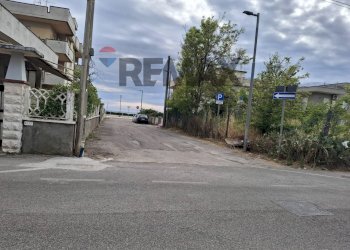 Edificio all\'aperto - Terreno agricolo Minturno - foto 1