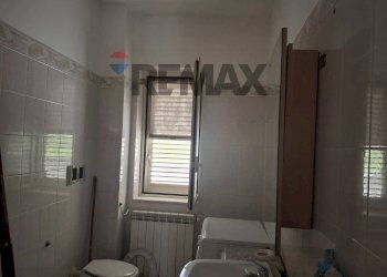 Bagno - Four-room apartment Castelforte - photo 12