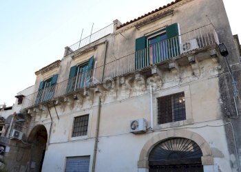 Foto 2 - Stable - Palace via micca, Noto - photo 2