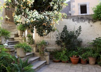 Foto 16 - Stable - Palace via micca, Noto - photo 16