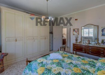 Camera / camera da letto - Appartamento Via Castellana
 
116, Palermo - foto 16