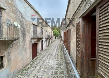 Edificio all\'aperto - Independent house via San Filippo
 
1, Erice - photo 30