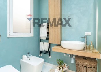 Bagno - Independent house via ROMA
 
89, Santa Croce Camerina - photo 21