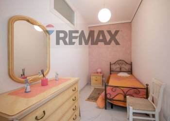 Camera / camera da letto - Independent house via ROMA
 
89, Santa Croce Camerina - photo 22
