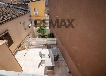 Balcone - Independent house via ROMA
 
89, Santa Croce Camerina - photo 32