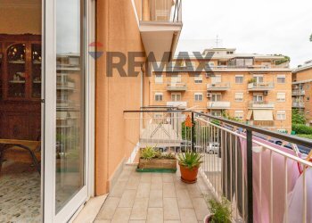Balcone - Trilocale Via Diano Marina
24, Roma - foto 9